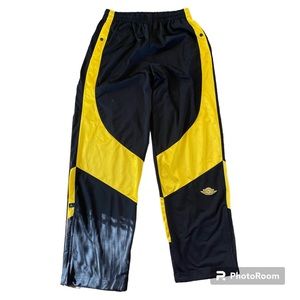 Air Jordan Yellow and Black athleisure pants Mens size XLT